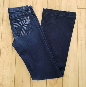 SOLD 7FAMK DOJO 26X35